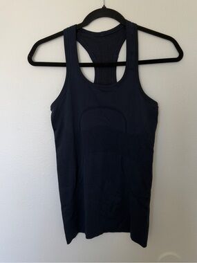 Lululemon swiftly Women's Navy Racerback Workout Tank